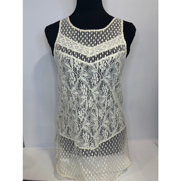 American Eagle Outfitters Tops - Women's American Eagle Outfitters Off-White Lace Tank Top Size S